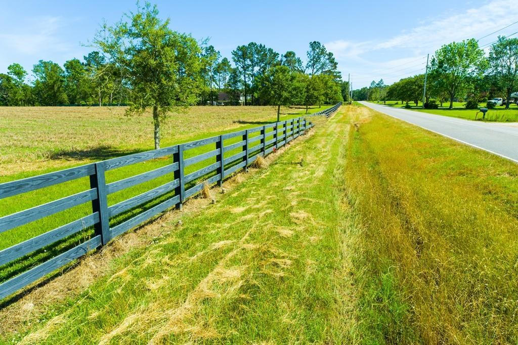 20000 Lawrence Road Fairhope, AL 36532 - Photo 2 of 10