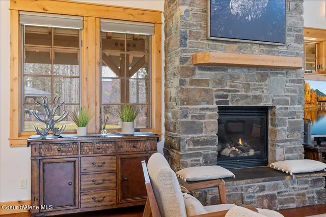 $1,219,000 | 509 Becker Lane, Dover, ID 83825