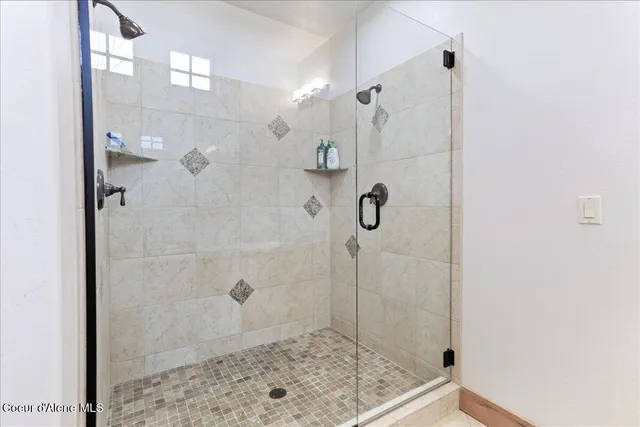 $1,219,000 | 509 Becker Lane, Dover, ID 83825