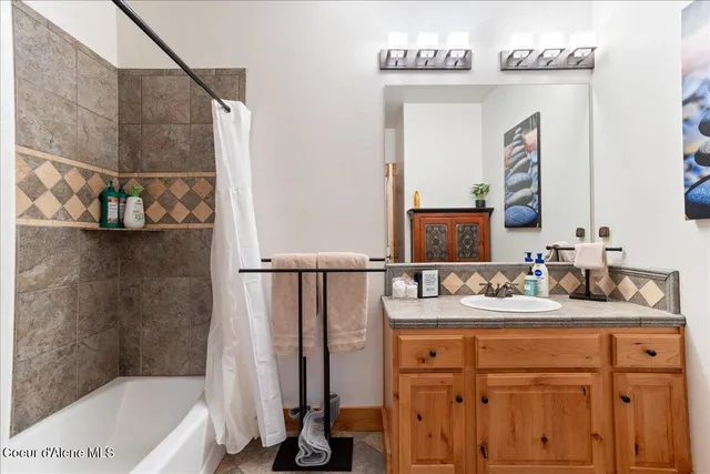 $1,219,000 | 509 Becker Lane, Dover, ID 83825