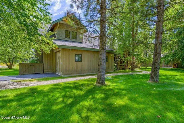 $1,219,000 | 509 Becker Lane, Dover, ID 83825