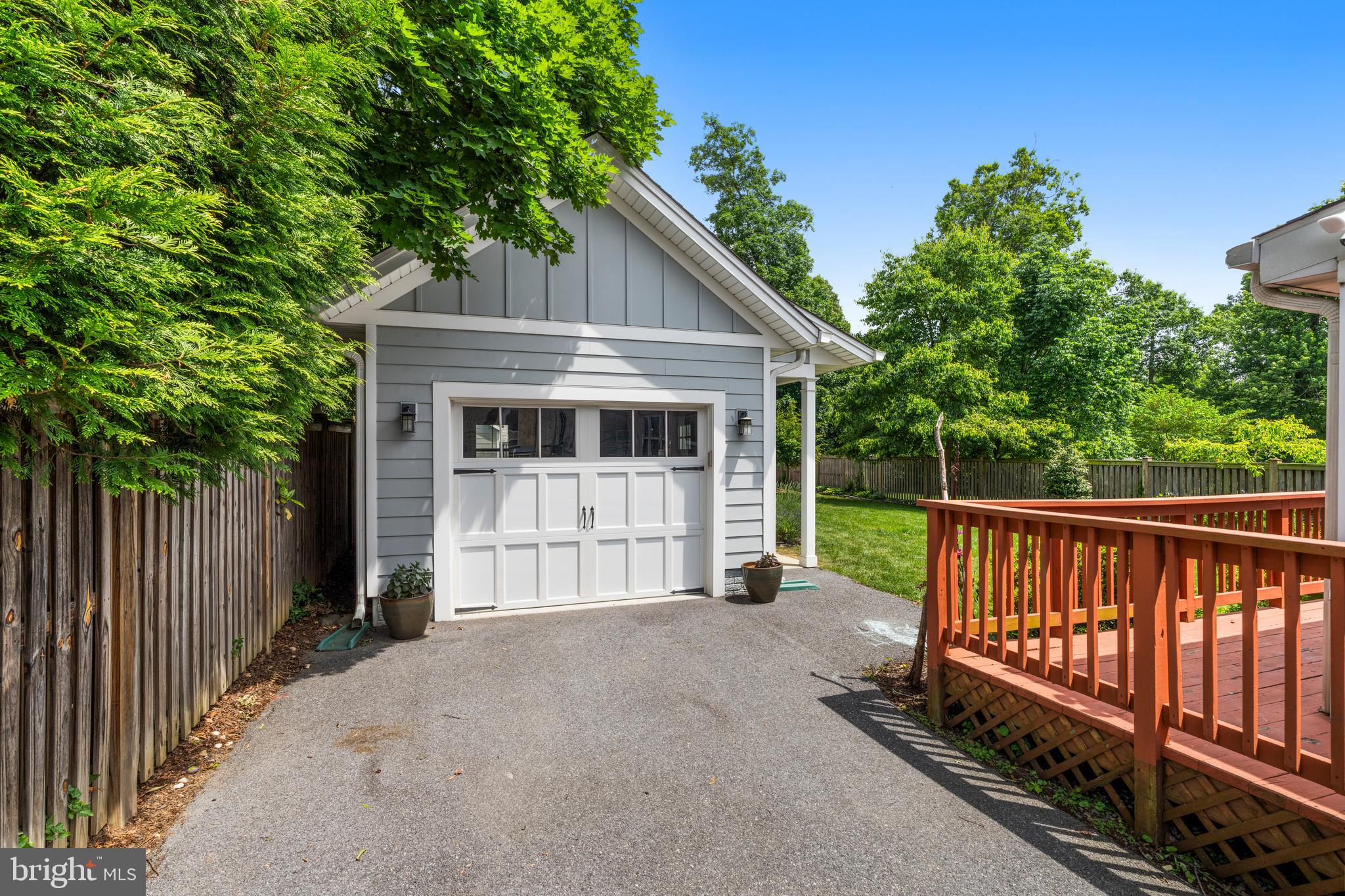 2107 Oak Lodge Road Baltimore, MD 21228 - Photo 49 of 50 Garage complete with electric