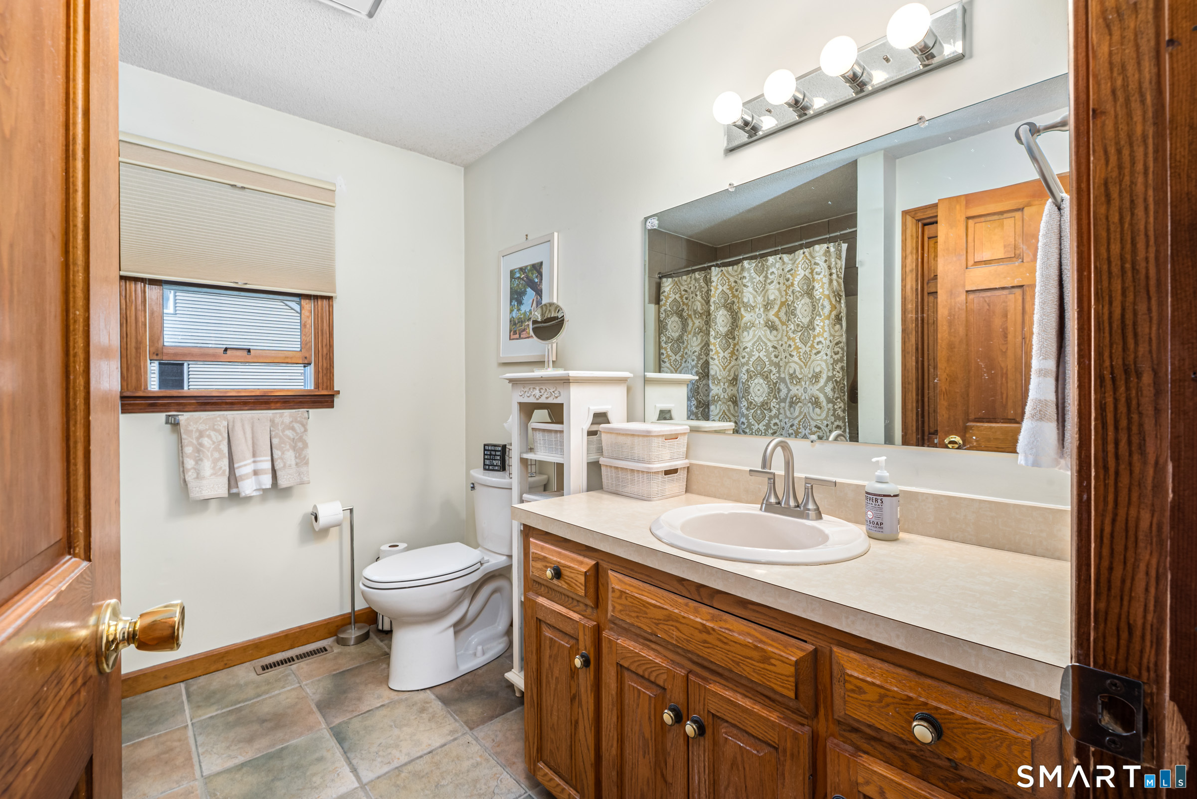 192 Oldefield Farms Road, Unit 192 Enfield, CT 06082 - Photo 21 of 35 Gallery Image 21