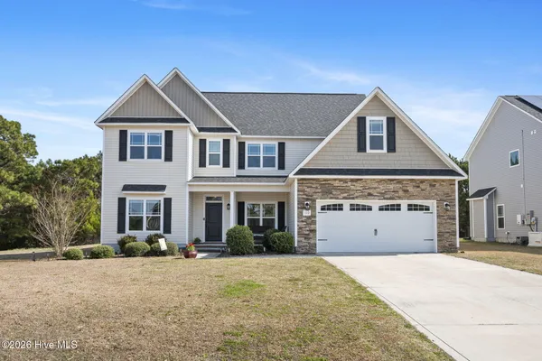 $469,900 | 110 Heron Watch Drive, Hubert, NC 28539