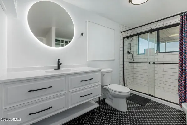 $1,200,000 | 7253 West Avram Place, San Tan Valley, AZ 85144