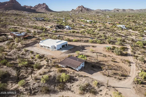 $1,200,000 | 7253 West Avram Place, San Tan Valley, AZ 85144