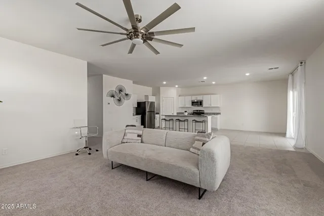 $3,500 | 20004 West Badgett Lane, Litchfield Park, AZ 85340