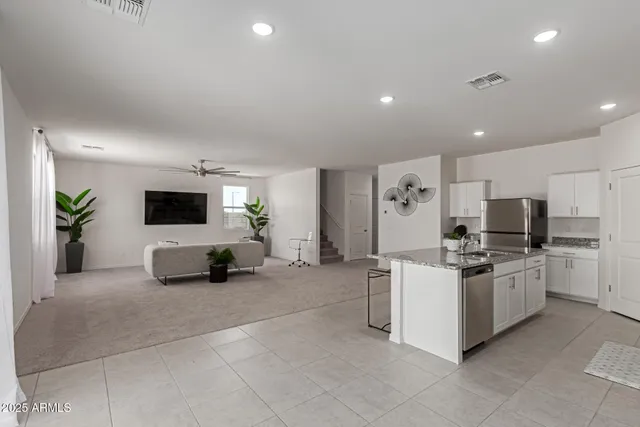 $3,500 | 20004 West Badgett Lane, Litchfield Park, AZ 85340