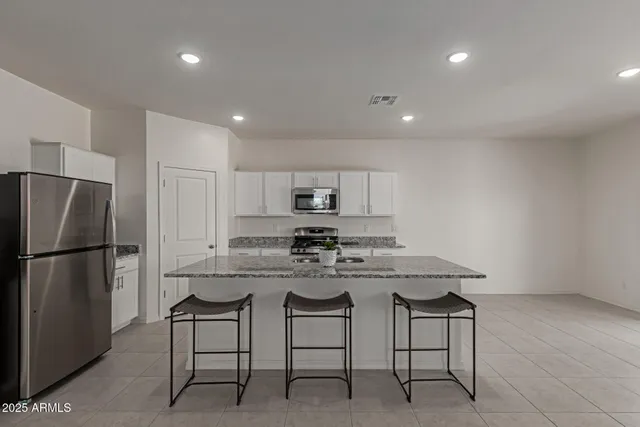 $3,500 | 20004 West Badgett Lane, Litchfield Park, AZ 85340