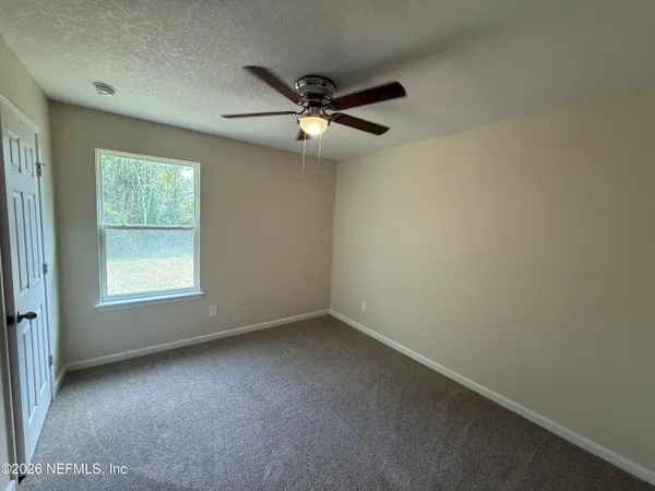 $334,900 | 5980 Sands Pointe Drive, Macclenny, FL 32063