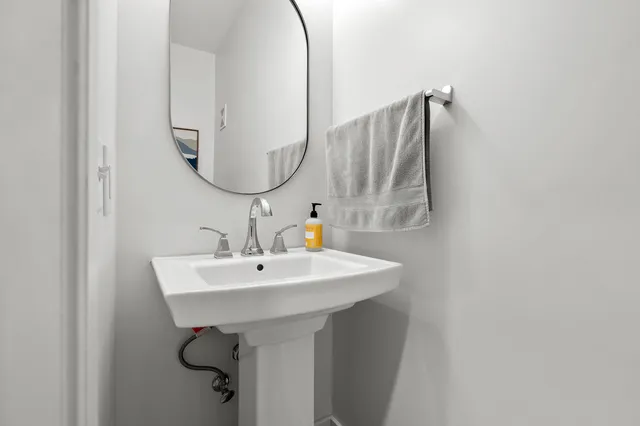 $790,000 | 1500 Sanford Lane, Buchanan, MI 49107