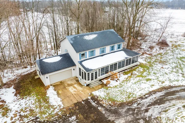 $764,000 | 1500 Sanford Lane, Buchanan, MI 49107