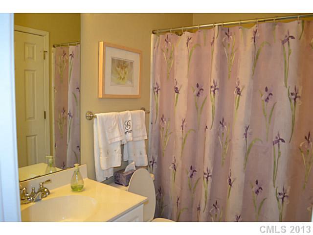 5730 Closeburn Road, Unit R Charlotte, NC 28210 - Photo 10 of 10 Gallery Image 10