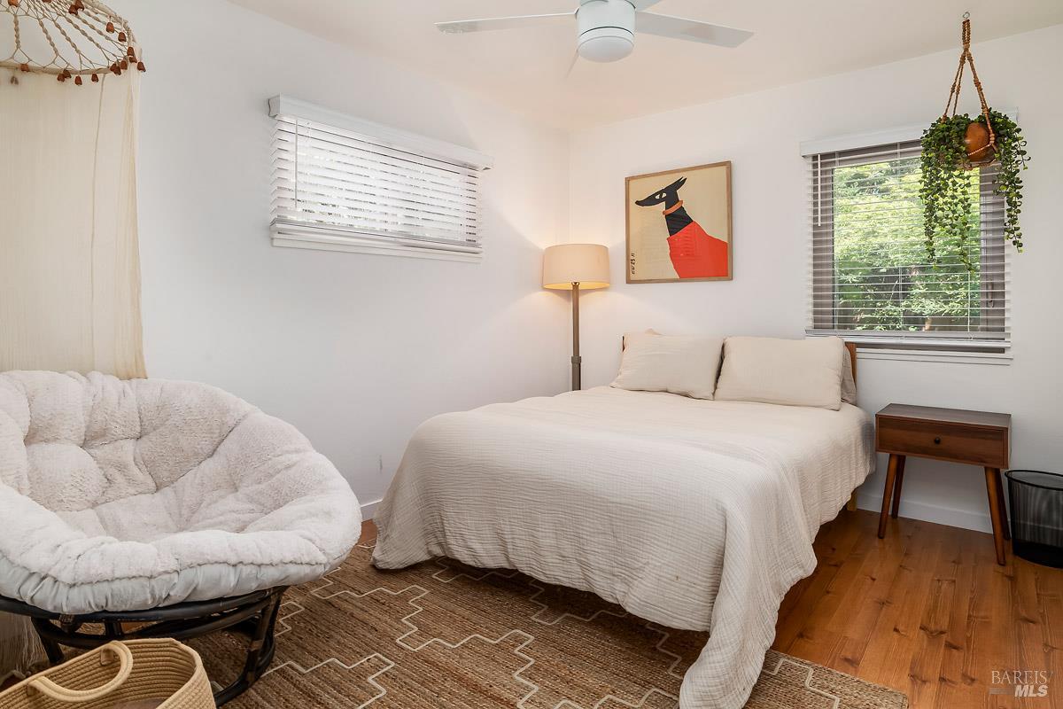 406 Corrillo Drive San Rafael, CA 94903 - Photo 16 of 35