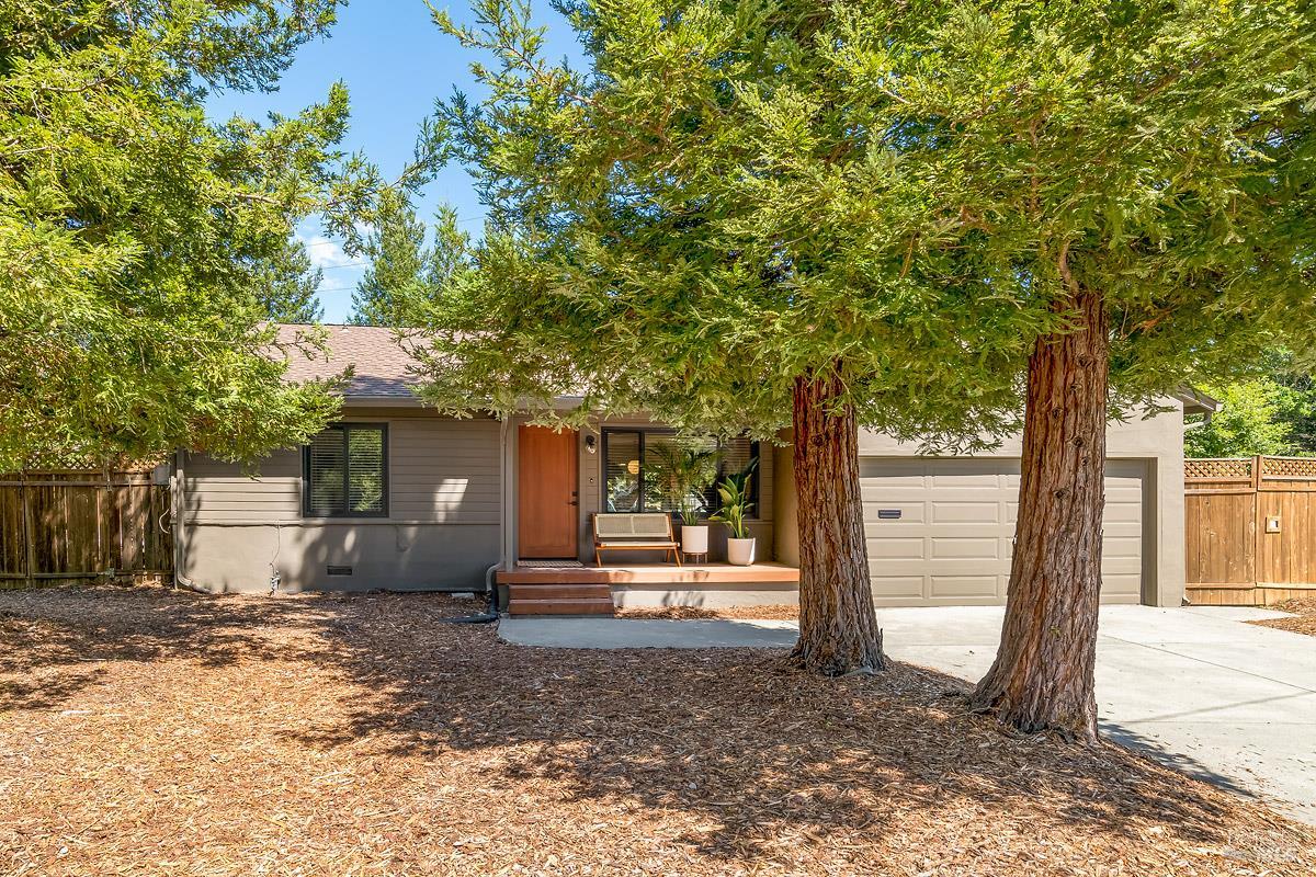 406 Corrillo Drive San Rafael, CA 94903 - Photo 3 of 35