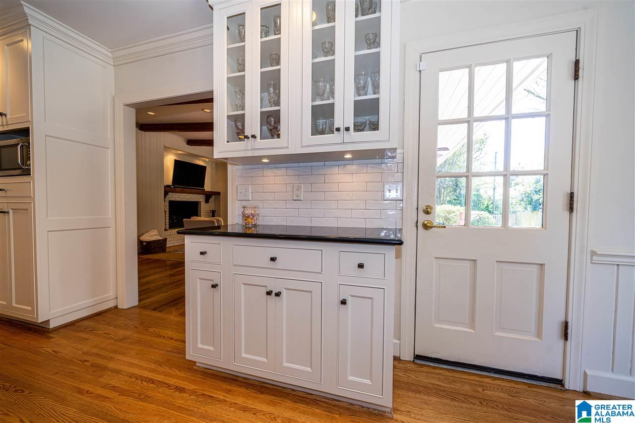 2837 Overton Road Birmingham, AL 35243 - Photo 12 of 45