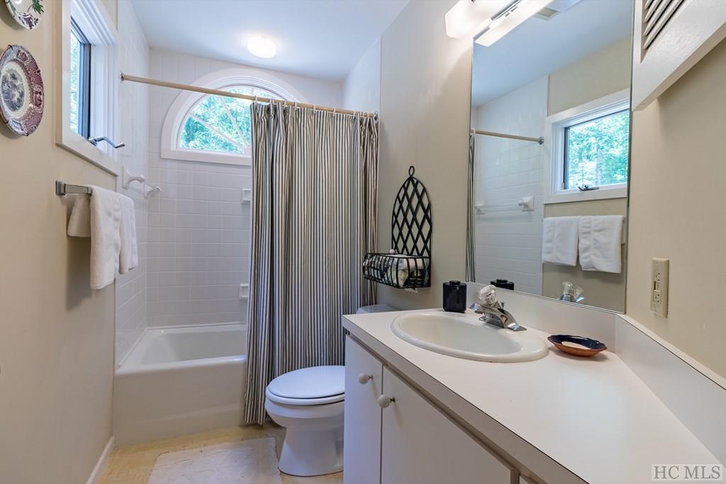 791 Wade Road Cashiers, NC 28717 - Photo 40 of 43 Gallery Image 40