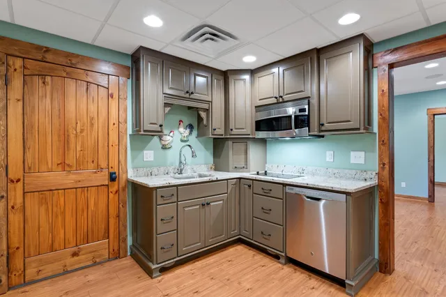 $1,495,000 | 719 Hickory Hollow Road, Inman, SC 29349