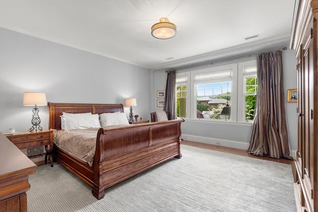 $11,750,000 | 4 Cobb Avenue, Manchester, MA 01944