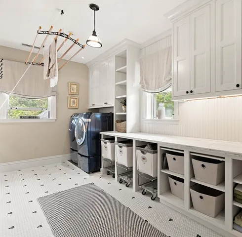 $11,750,000 | 4 Cobb Avenue, Manchester, MA 01944