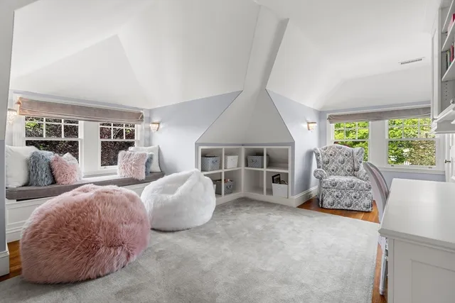 $11,750,000 | 4 Cobb Avenue, Manchester, MA 01944