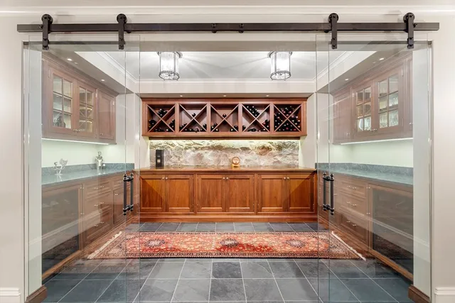 a view of utility room