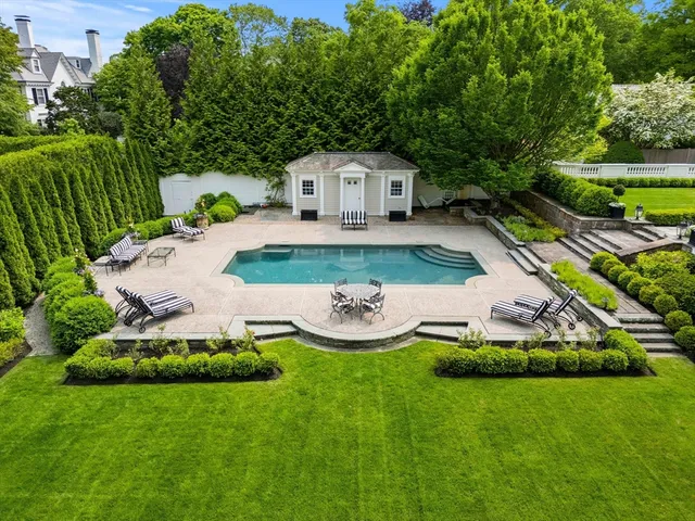 $11,750,000 | 4 Cobb Avenue, Manchester, MA 01944