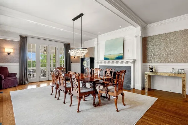 $11,750,000 | 4 Cobb Avenue, Manchester, MA 01944