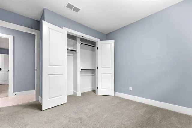 $250,000 | 1518 Rockbrook Street, Lancaster, TX 75134