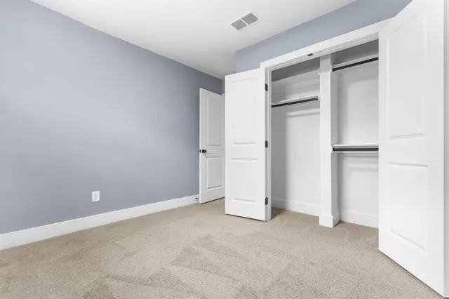 $250,000 | 1518 Rockbrook Street, Lancaster, TX 75134