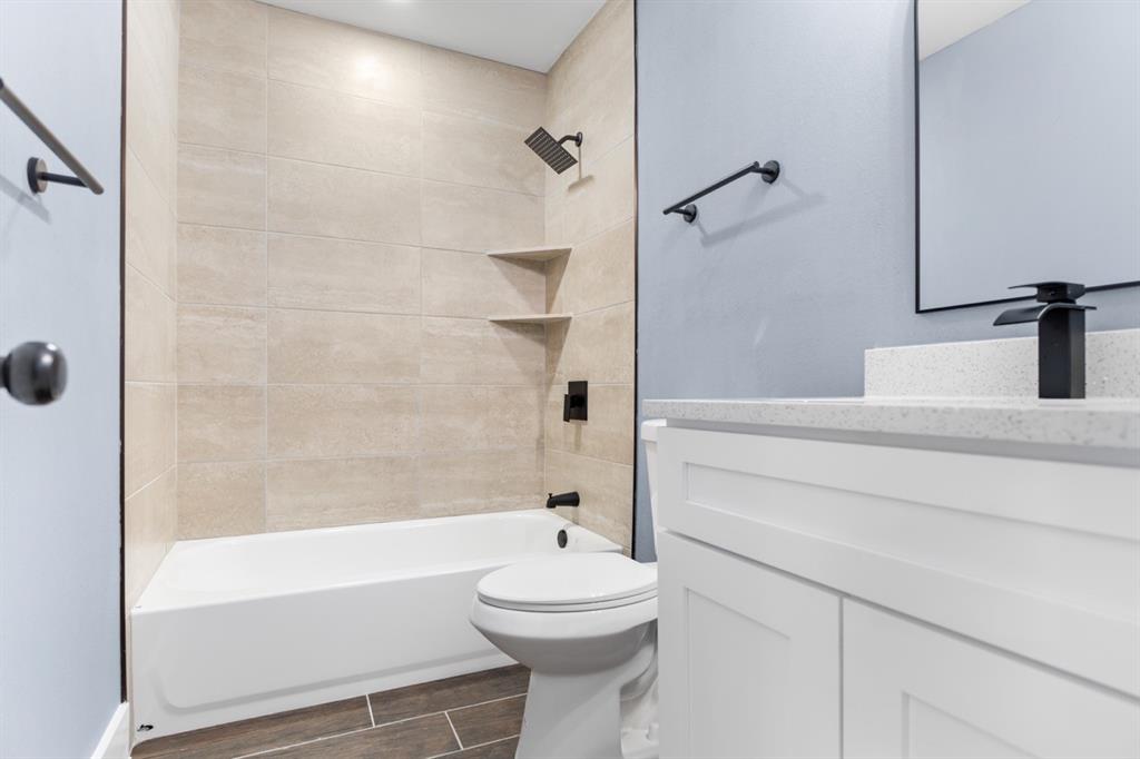 1518 Rockbrook Street Lancaster, TX 75134 - Photo 8 of 17