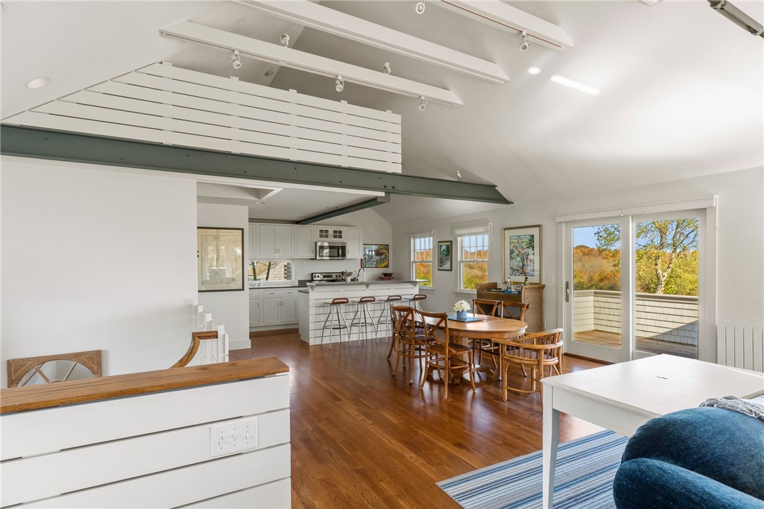 8 Ocean Drive Little Compton, RI 02837 - Photo 4 of 20