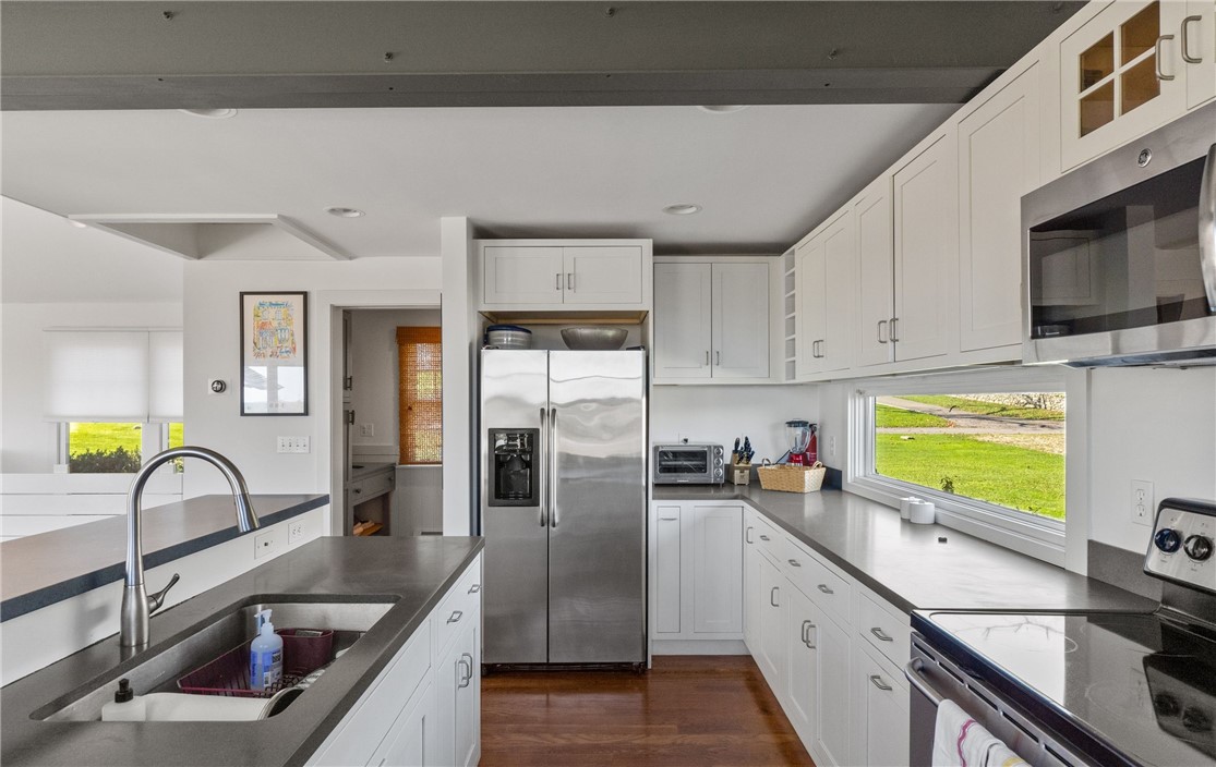 8 Ocean Drive Little Compton, RI 02837 - Photo 9 of 20