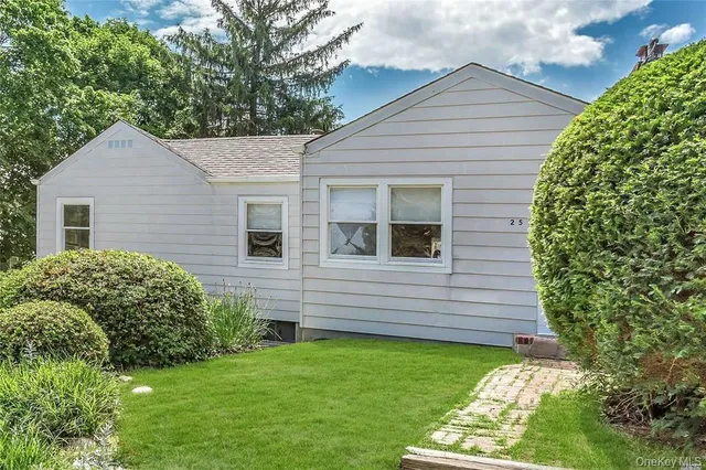 $4,665 | 25 Valentine Avenue, Huntington, NY 11743