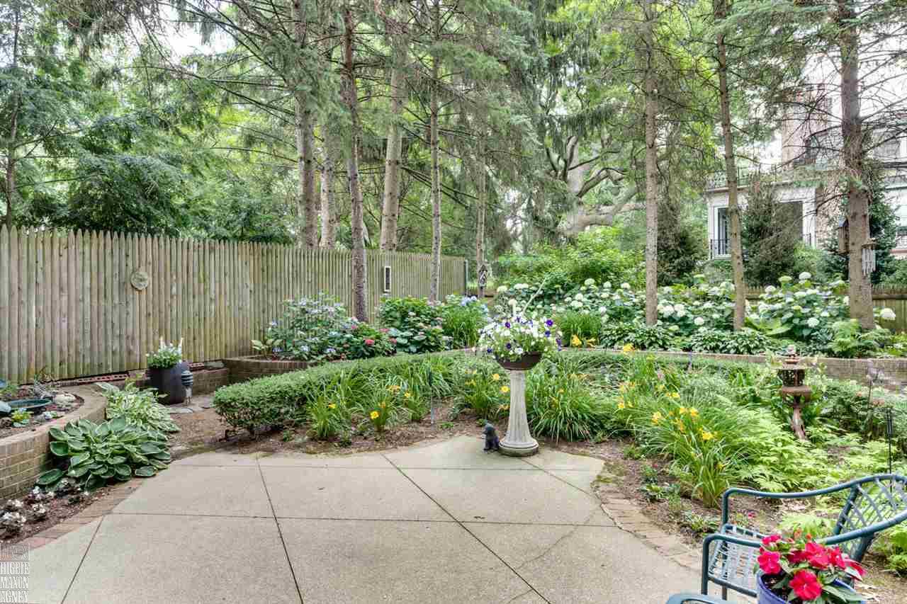 240 Cloverly Road Grosse Pointe, MI 48236 - Photo 39 of 49 31324429-38.JPG