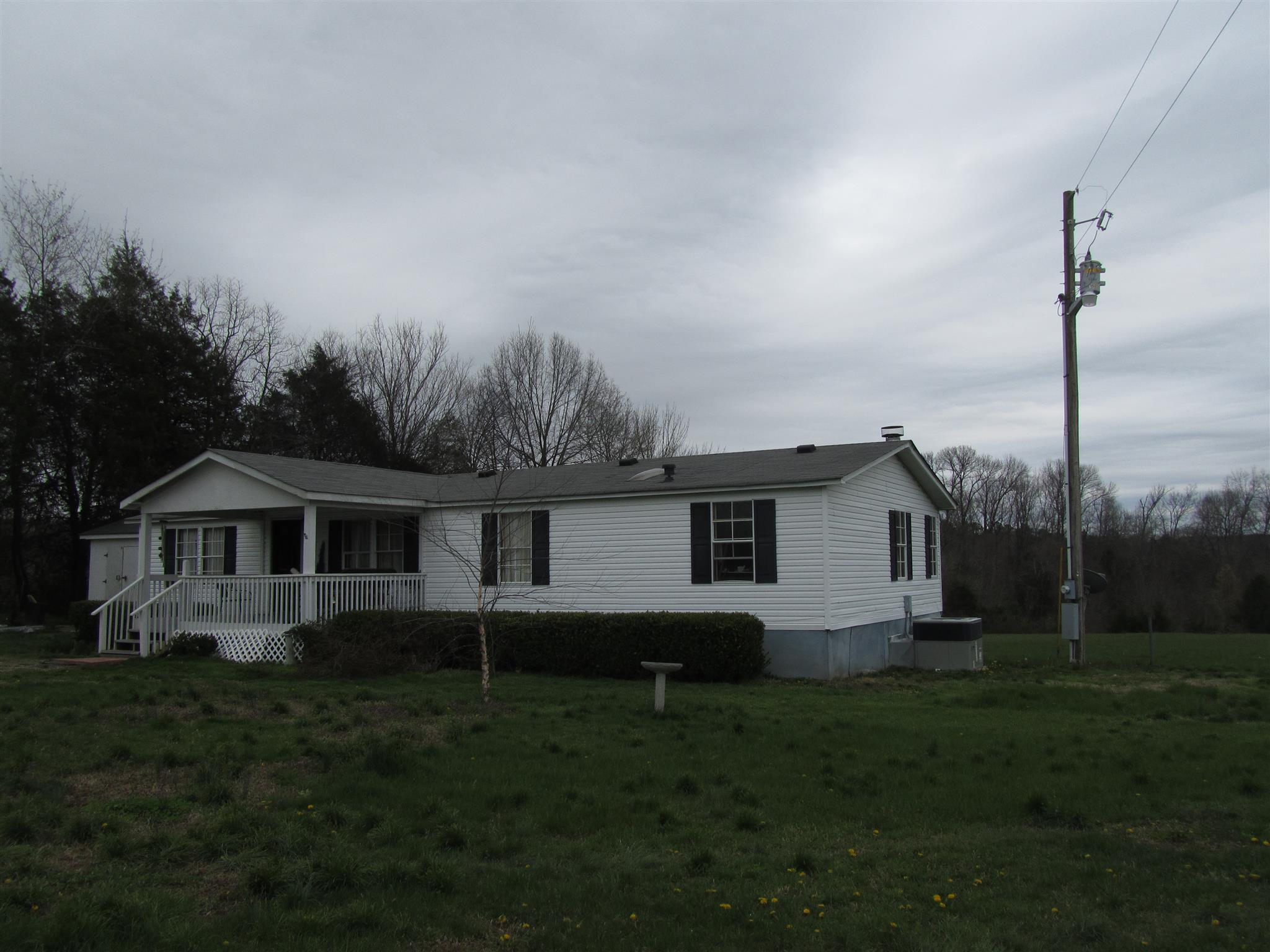 8481 Guthrie Road Cross Plains, TN 37049 - Photo 2 of 13