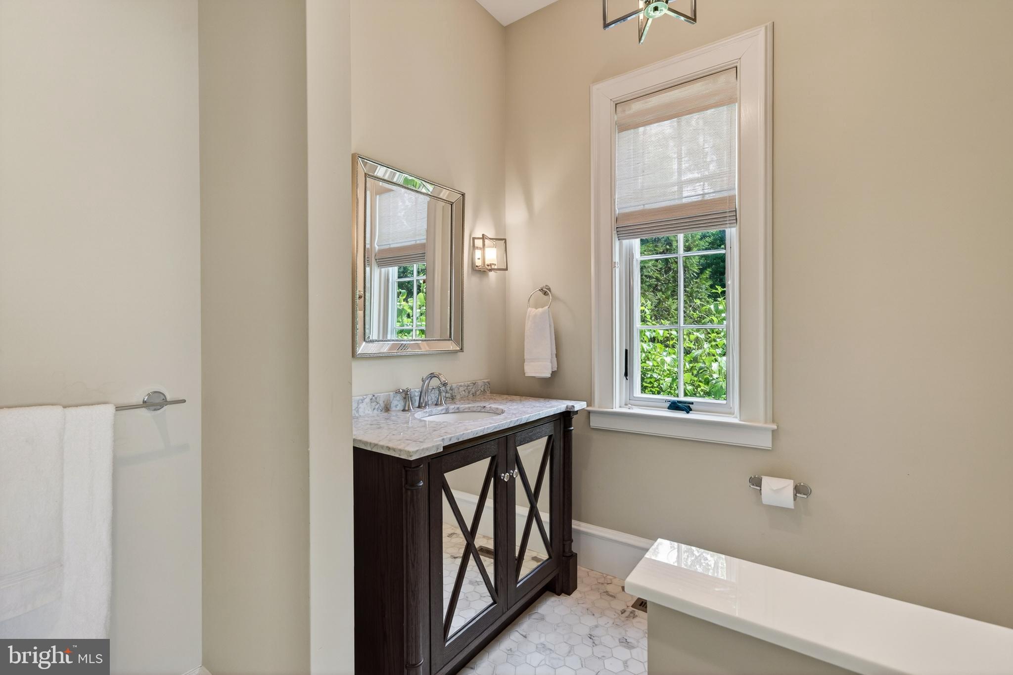 57 Sweetwater Road Glen Mills, PA 19342 - Photo 37 of 106 Main Level Full Bath