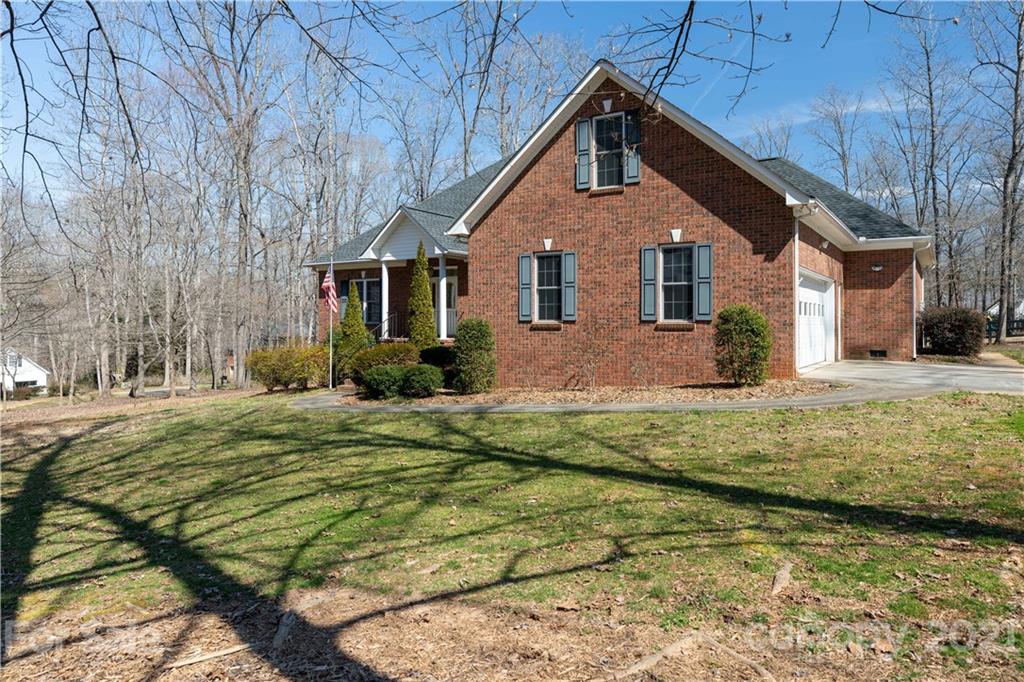 1765 Cricket Run Road York, SC 29745 - Photo 11 of 40 Gallery Image 11
