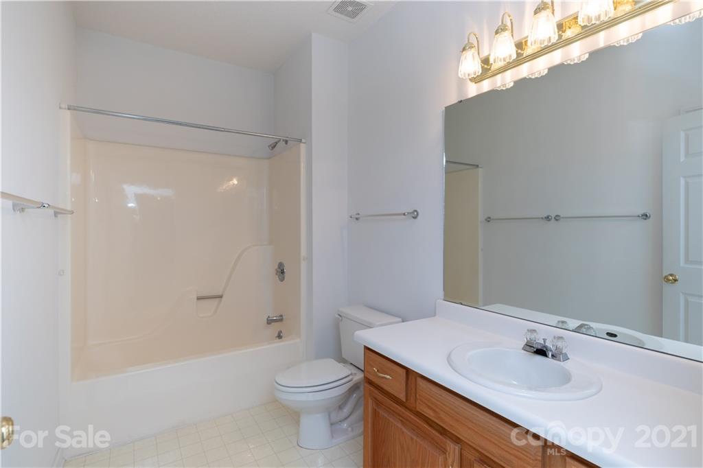1765 Cricket Run Road York, SC 29745 - Photo 30 of 40 Gallery Image 30