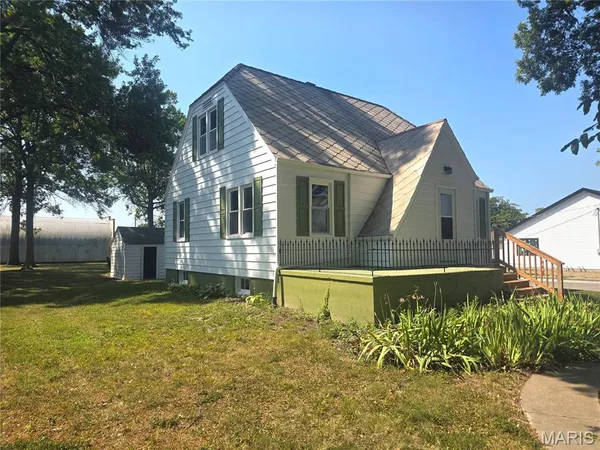 $235,000 | 698 Center Drive, Ste. Genevieve, MO 63670