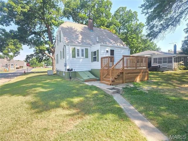 $249,000 | 698 Center Drive, Ste. Genevieve, MO 63670