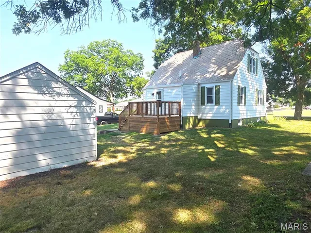 $235,000 | 698 Center Drive, Ste. Genevieve, MO 63670