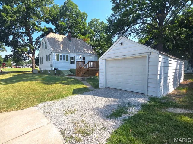 $249,000 | 698 Center Drive, Ste. Genevieve, MO 63670