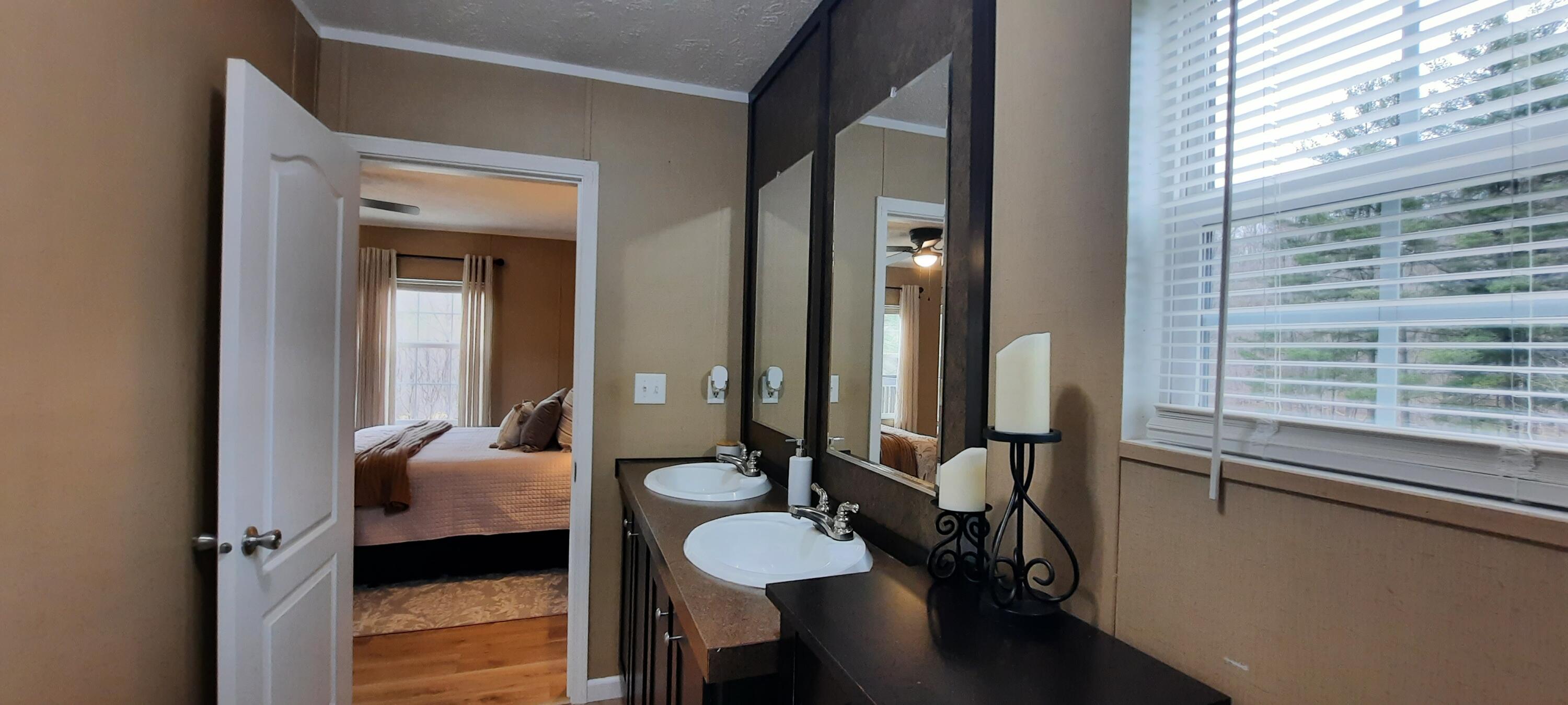 2135 Urban Creek Road Manchester, KY 40962 - Photo 63 of 81 20240227_121111