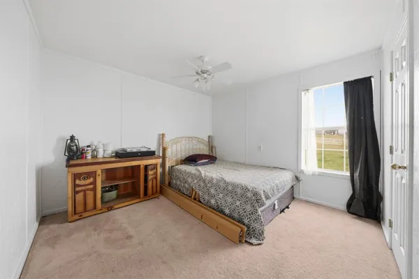 $249,900 | 104 County Road 412B, Lott, TX 76656