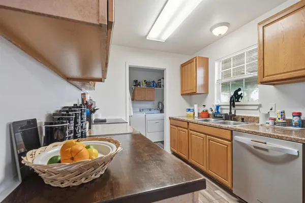 $249,900 | 104 County Road 412B, Lott, TX 76656