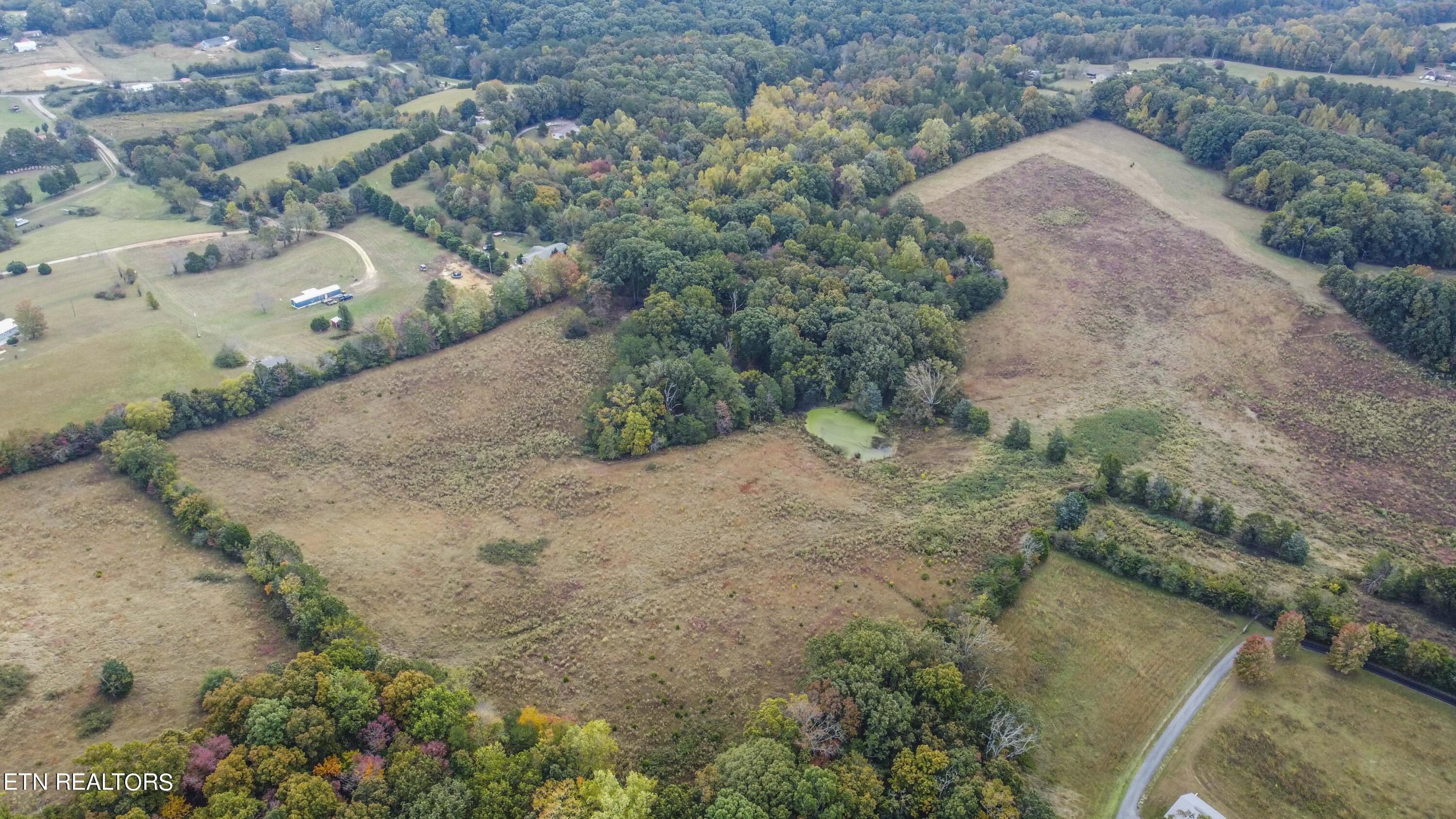 1564 Bishop Road Loudon, TN 37774 - Photo 5 of 13 11_1
