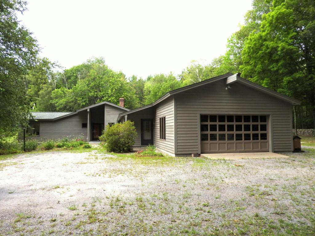 106 Duck Pond Road Weare, NH 03281 - Photo 2 of 32
