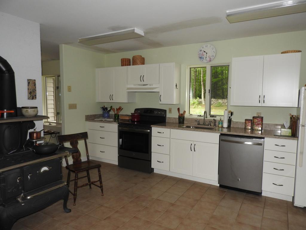 106 Duck Pond Road Weare, NH 03281 - Photo 13 of 32