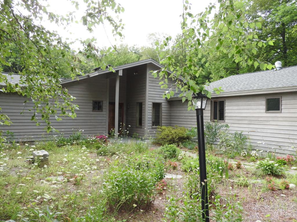 106 Duck Pond Road Weare, NH 03281 - Photo 3 of 32